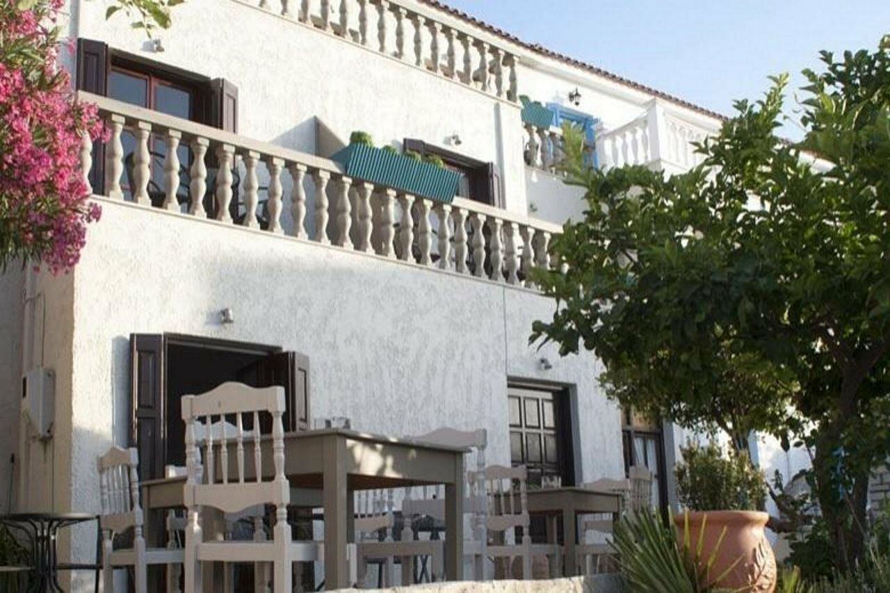 Hotel Cattleya コッカリ エクステリア 写真
